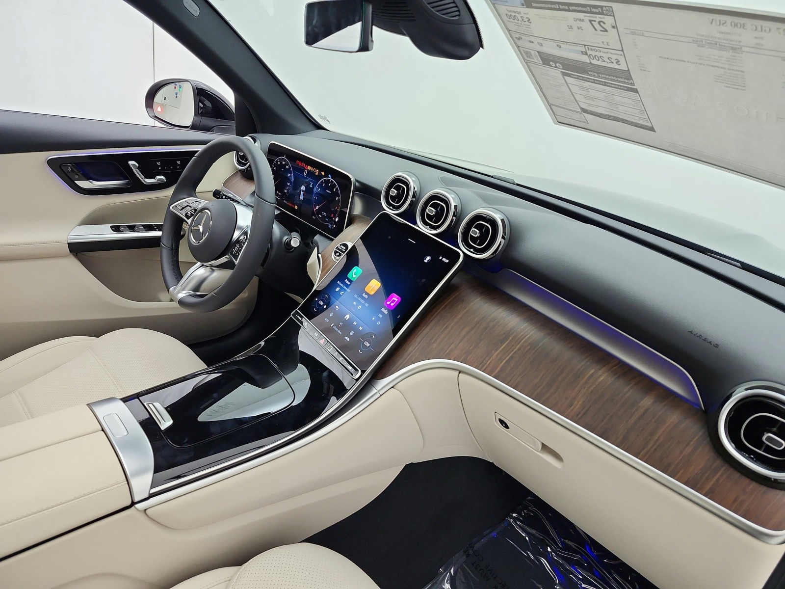 New 2027 Black Mercedes-Benz GLC 300 SUV image 14