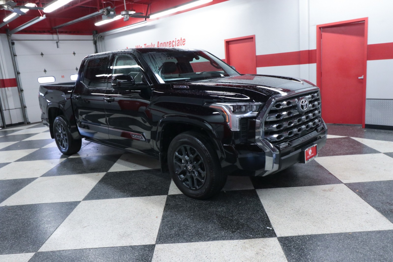 Used Car 2025 Toyota Tundra 4wd  Platinum Hybrid For Sale Under $60,000 In Austin, Texas