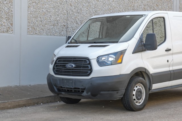 2019 Ford Transit Van  5