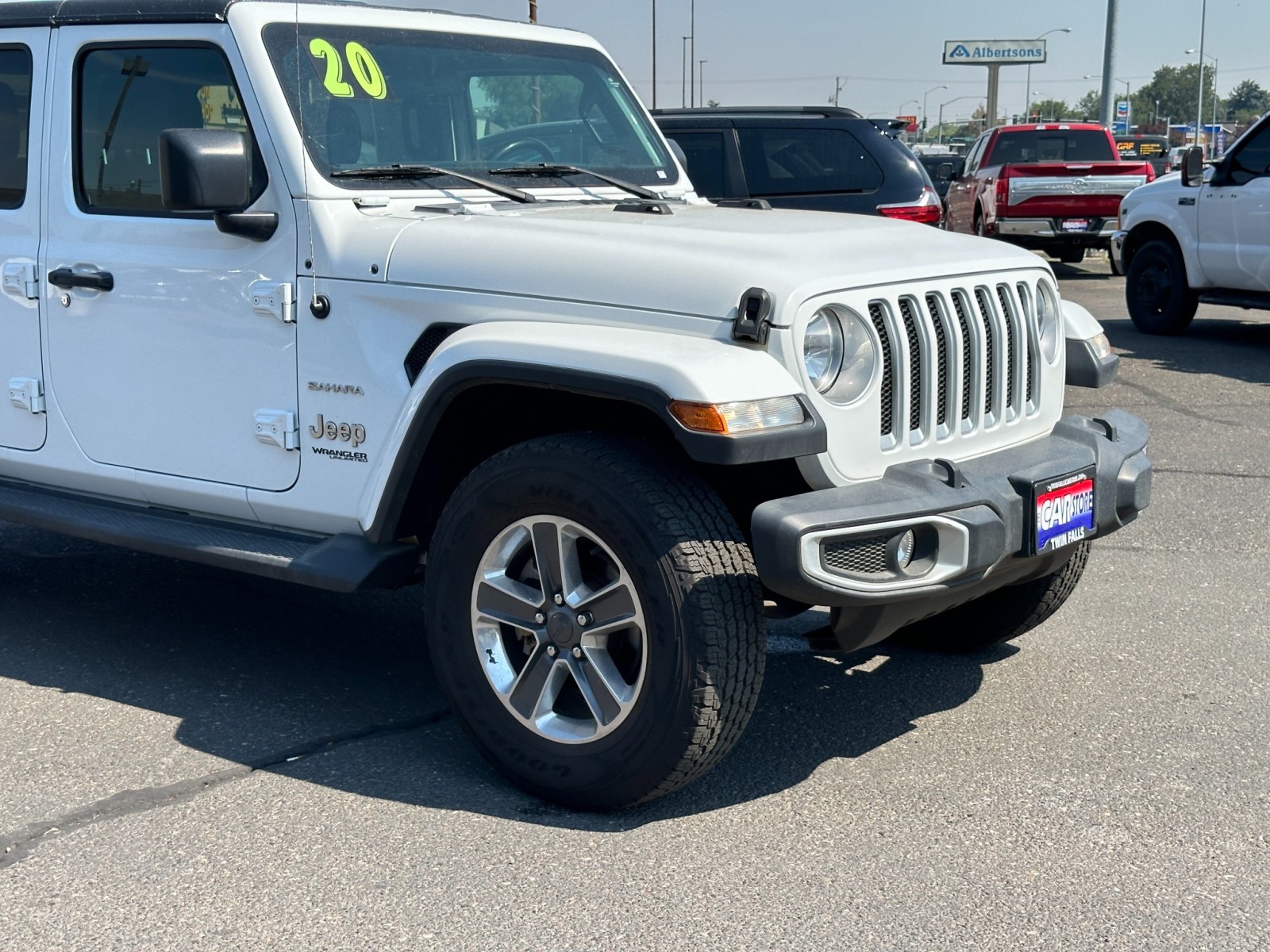 2020 Jeep Wrangler Unlimited Sahara 3