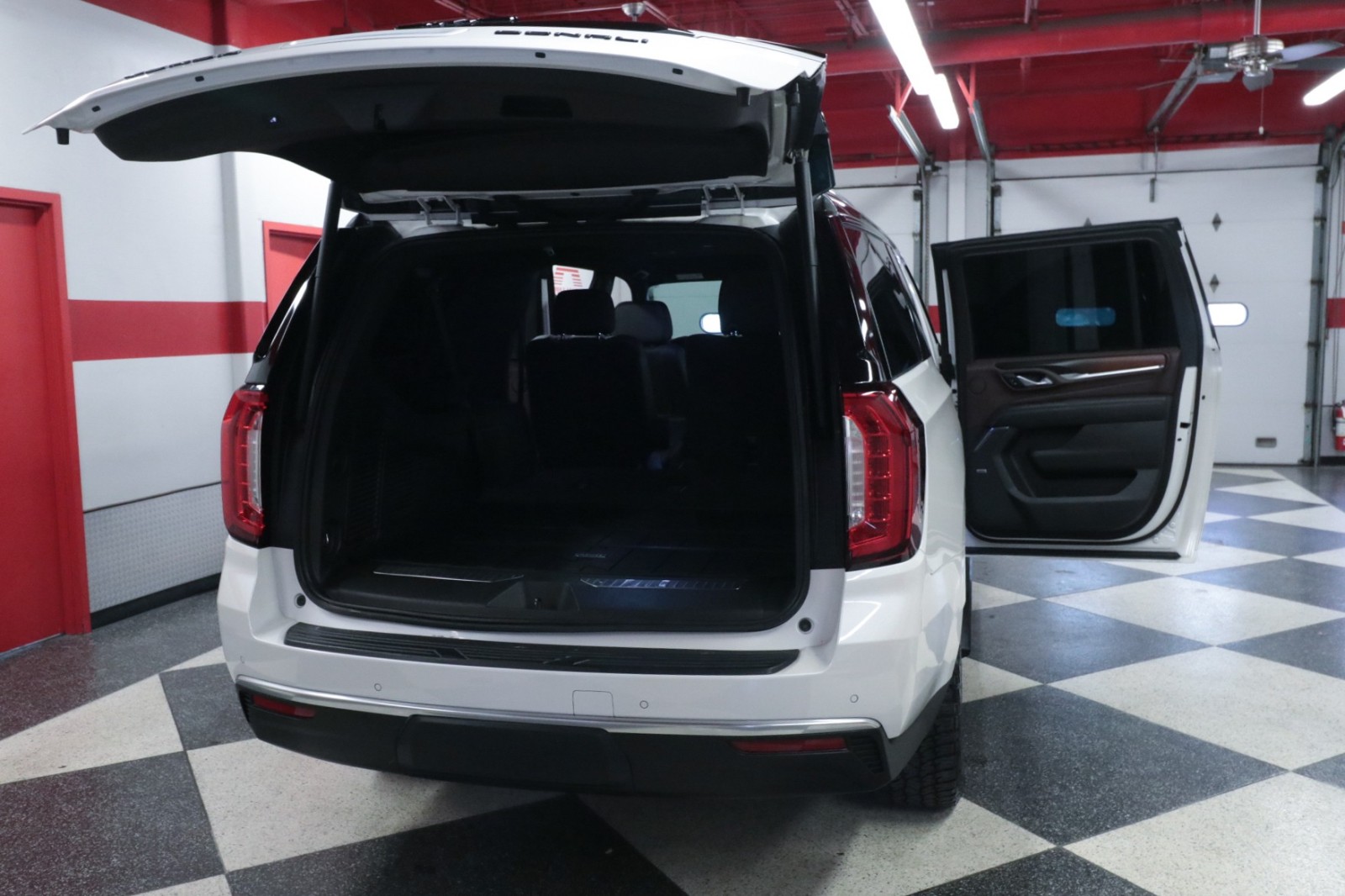 Used Car 2022 Gmc Yukon Xl  Denali For Sale Under $50,000 In Austin, Texas