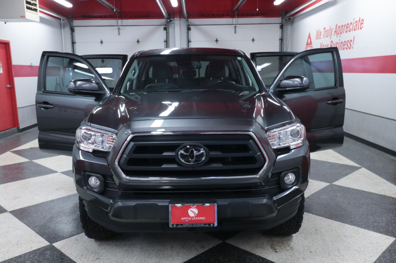 Used Car 2022 Toyota Tacoma 2wd  Sr5 For Sale Under $35,000 In Austin, Texas