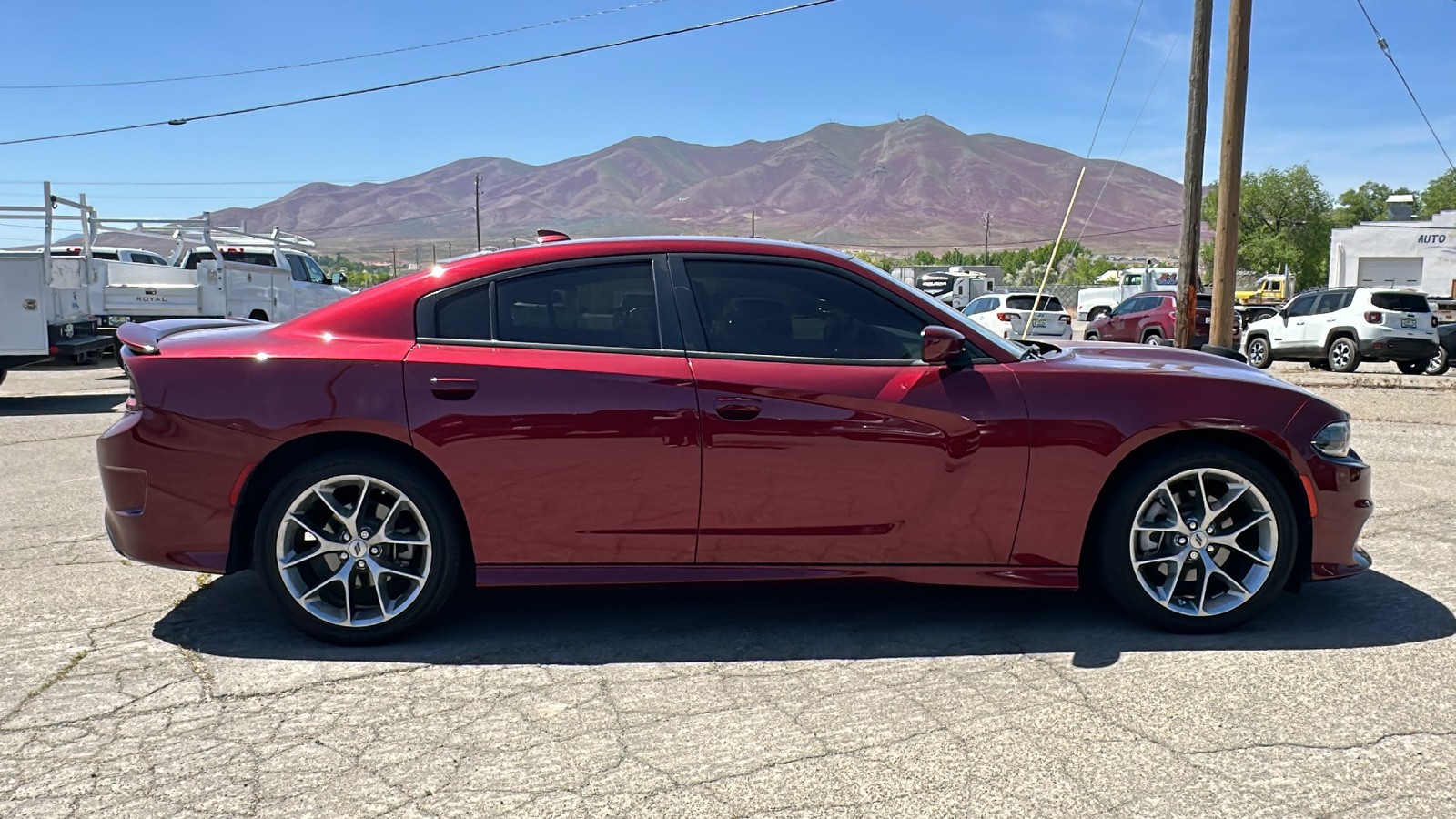 2022 Dodge Charger GT 2