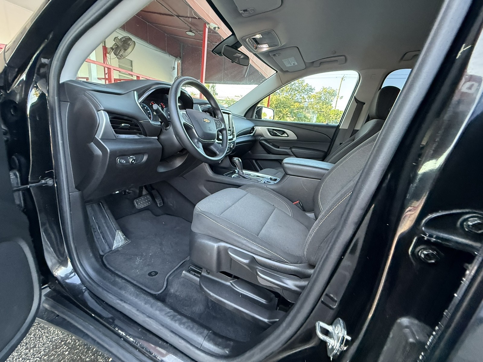 2020 Chevrolet Traverse - $18,977