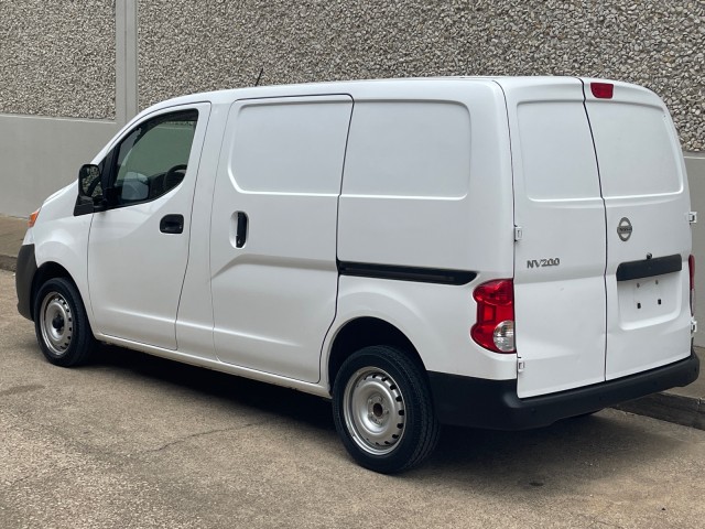 2017 Nissan NV200 Compact Cargo S 3