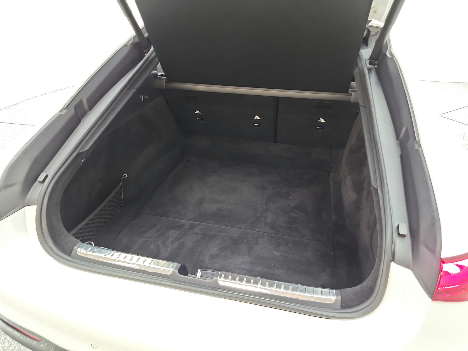 Used 2024 Polar White Mercedes-Benz EQS 450 4MATIC® Sedan image 21