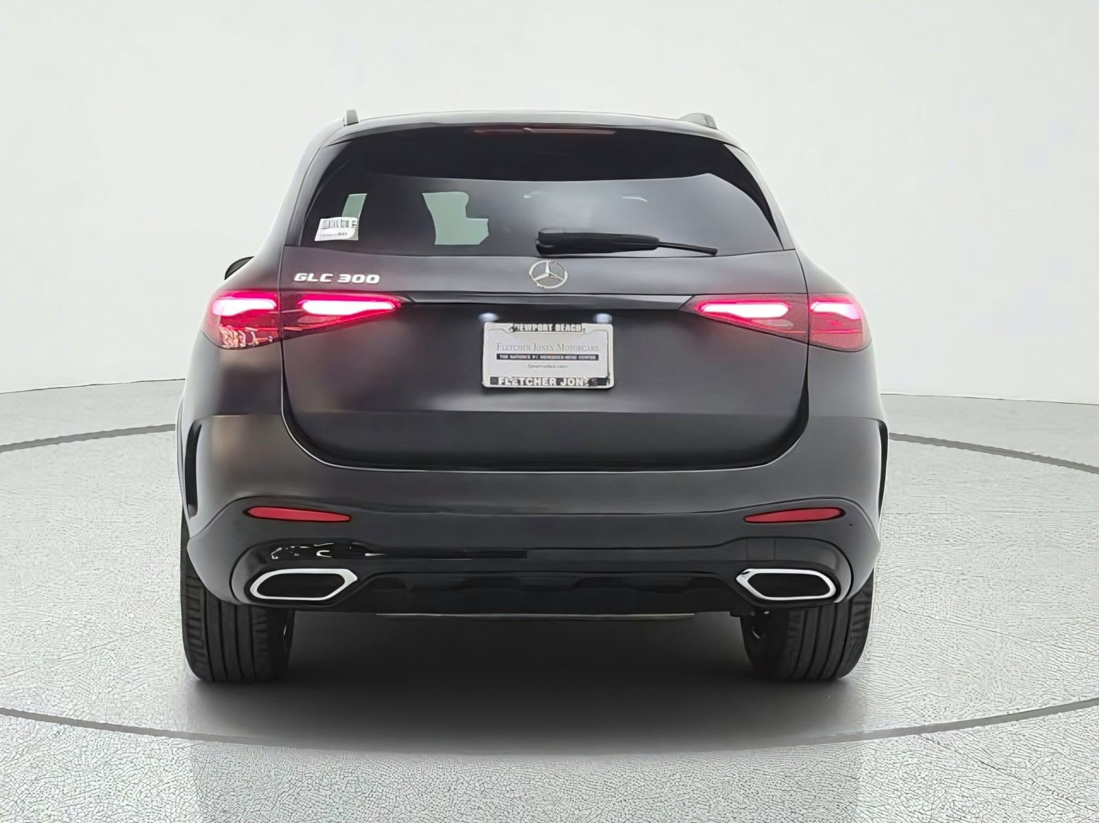 New 2027 MANUFAKTUR Graphite Grey Magno Mercedes-Benz GLC 300 SUV image 6
