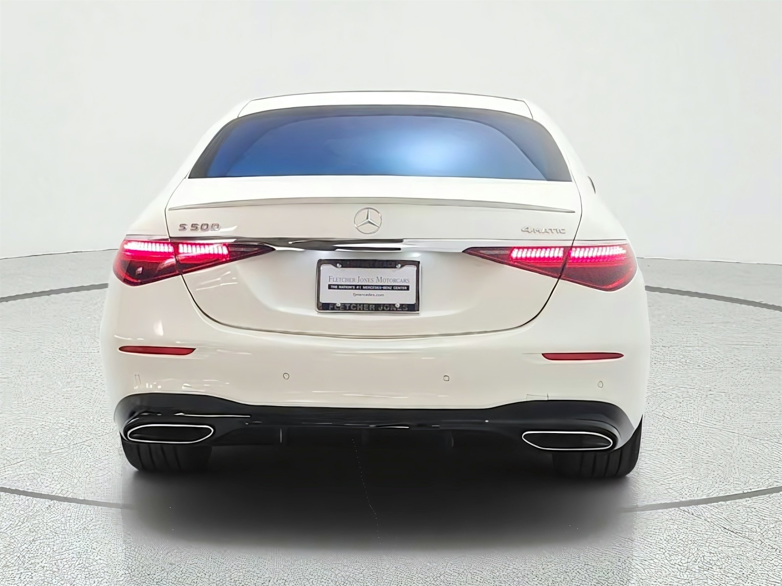 Certified Used 2023 MANUFAKTUR Diamond White Mercedes-Benz S 500 4MATIC® Sedan image 6