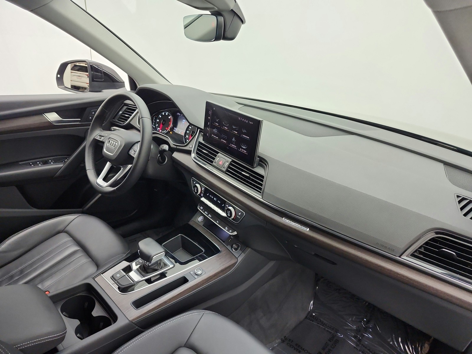 Used 2023 Brilliant Black Audi Premium image 18