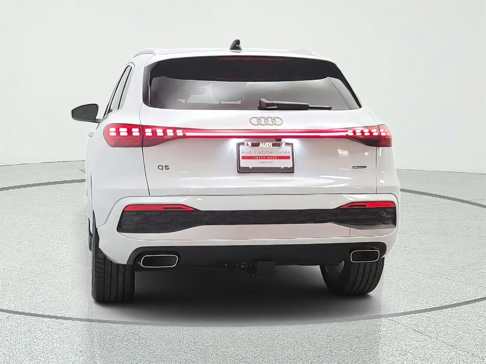 Used 2025 Glacier White Metallic Audi Premium Plus image 6