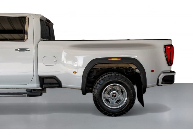 2020 GMC Sierra 3500HD Denali 13