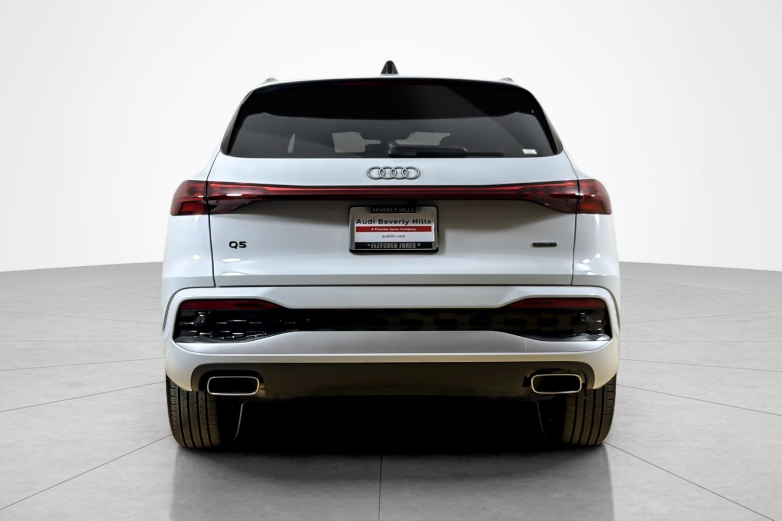 Used 2026 Glacier White Metallic Audi Premium 2.0 TFSI quattro image 4