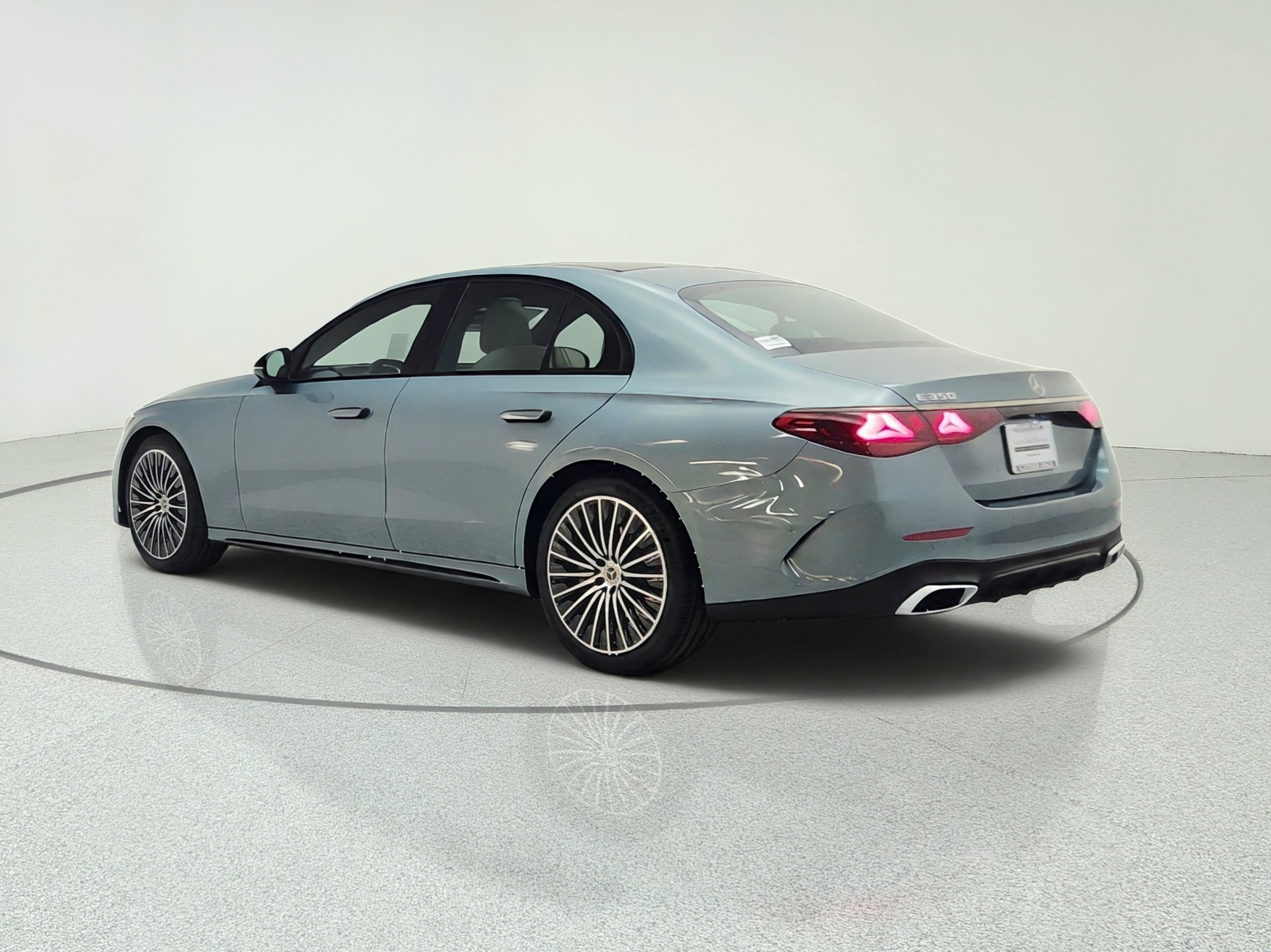 New 2027 Verde Silver Metallic Mercedes-Benz E 350 RWD Sedan image 7