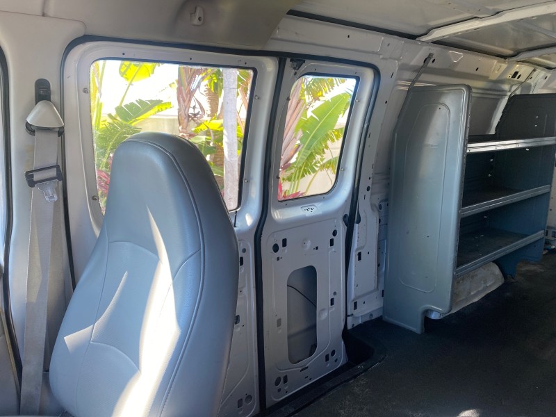 2003 Ford Econoline Cargo Van E 250 SUPER CARGO LOW MILES 67,419 in , 