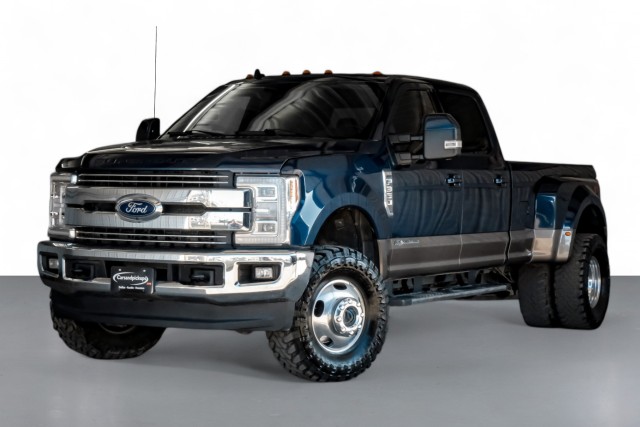 2019 Ford F-350 Lariat 4