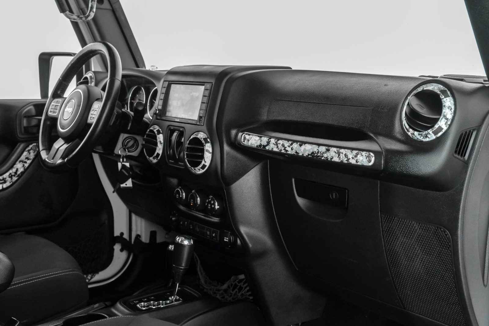 2015 Jeep Wrangler SAHARA 4WD AUTOMATIC HARD TOP CONVERTIBLE HEATED S 10