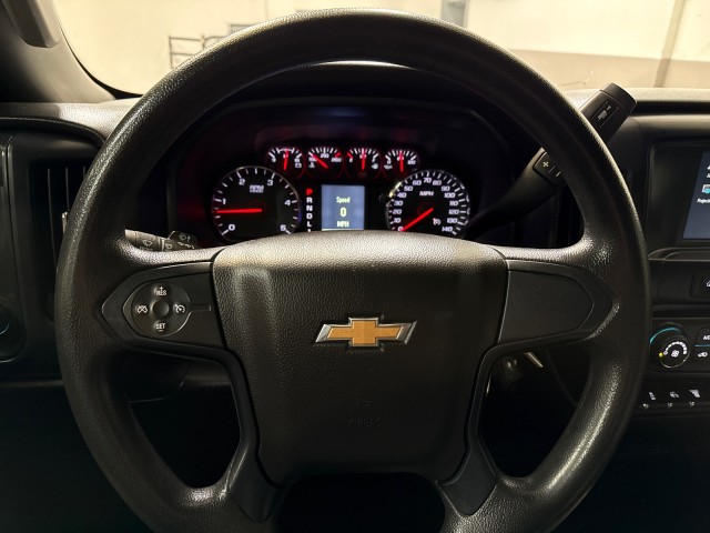 2020 Chevrolet Silverado MD 5500 Duramax RWD Utility/ Service Bed in , 