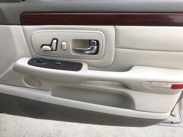 1999 Cadillac DeVille Leather Heated Seats Michilin Tires Non Smoker in pompano beach, Florida