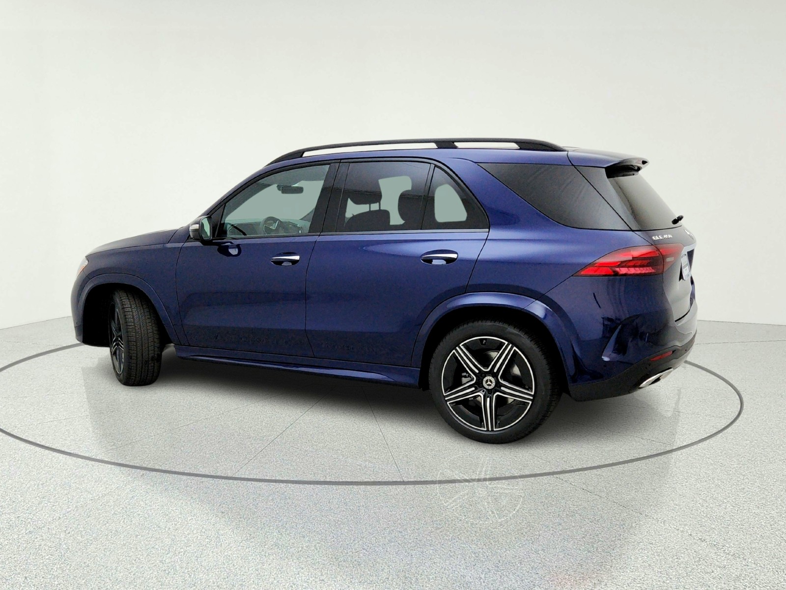 New 2026 MANUFAKTUR Mystic Blue Metallic Mercedes-Benz GLE 450 4MATIC® SUV image 13