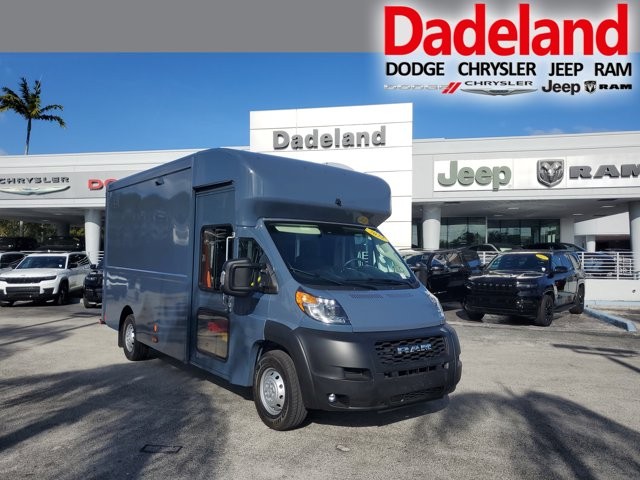 Patriot Blue Pearlcoat 2022 RAM ProMaster Chassis 3500 159 Extended Cutaway FWD Van Front-Wheel Drive Automatic