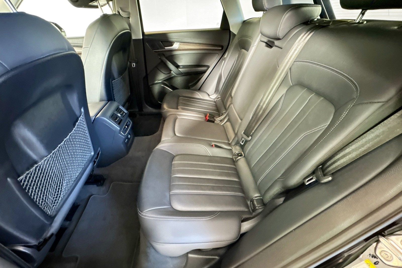 Used 2022 MYTHOS BLACK Audi S line Premium image 22