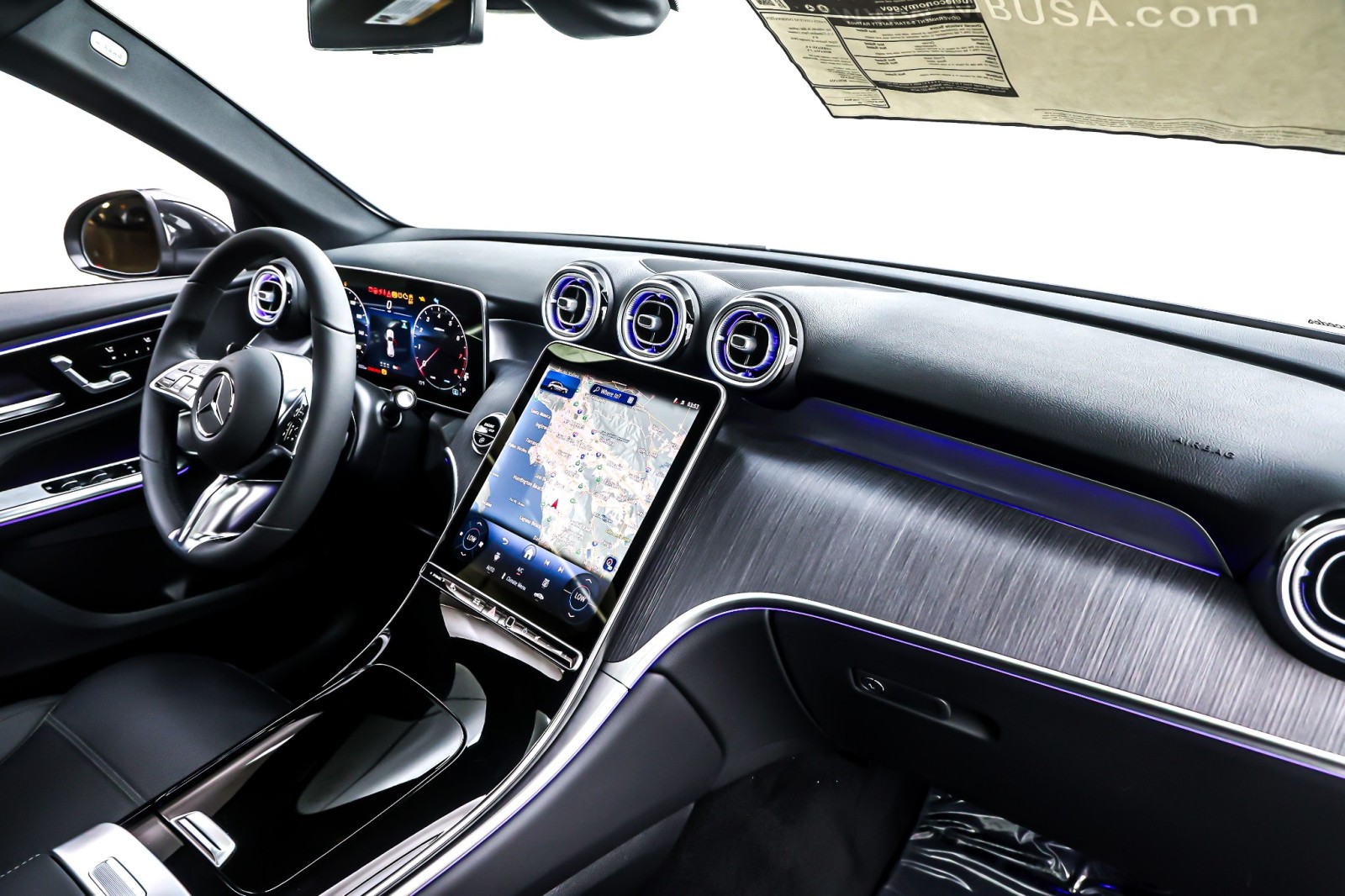 New 2026 Graphite Grey Metallic Mercedes-Benz GLC 300 image 5