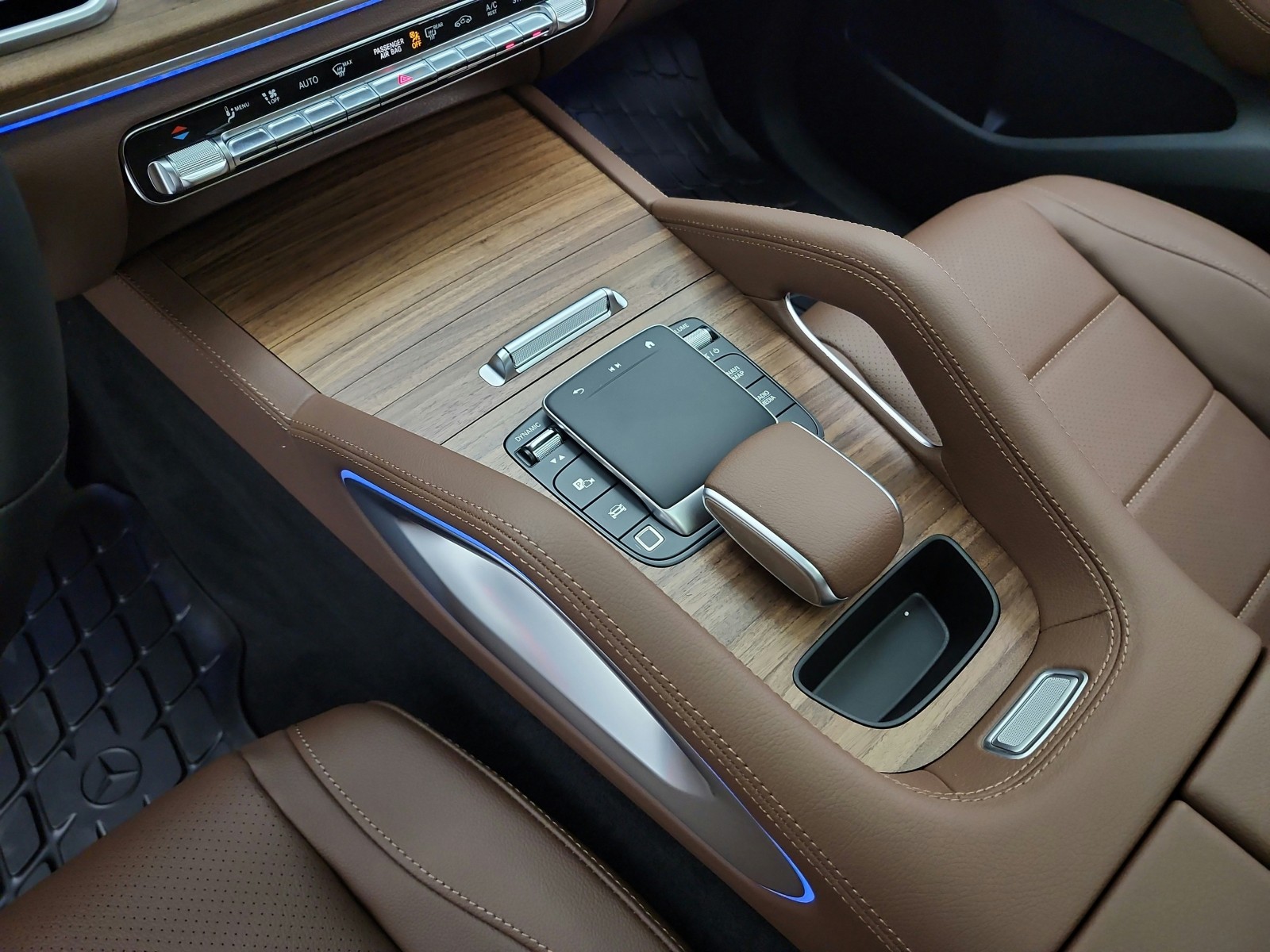 New 2026 Obsidian Black Metallic Mercedes-Benz GLE 350 image 9