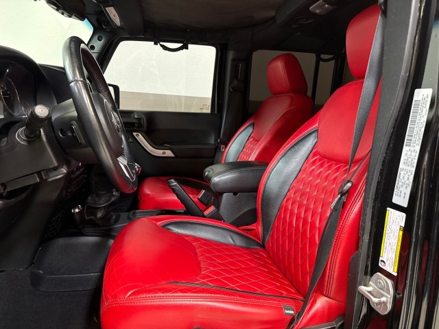 2015 Jeep Wrangler Unlimited Rubicon Hard Rock 4WD V6 Custom in ,