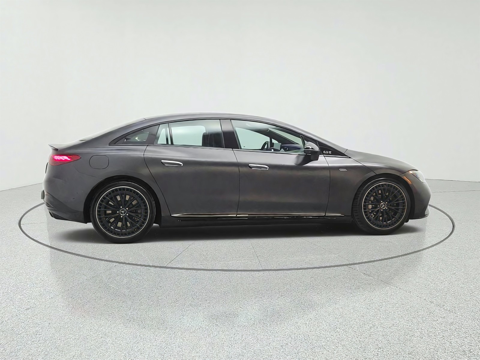 Used 2023 MANUFAKTUR Graphite Grey Magno Mercedes-Benz AMG® EQE 4MATIC+ Sedan image 4
