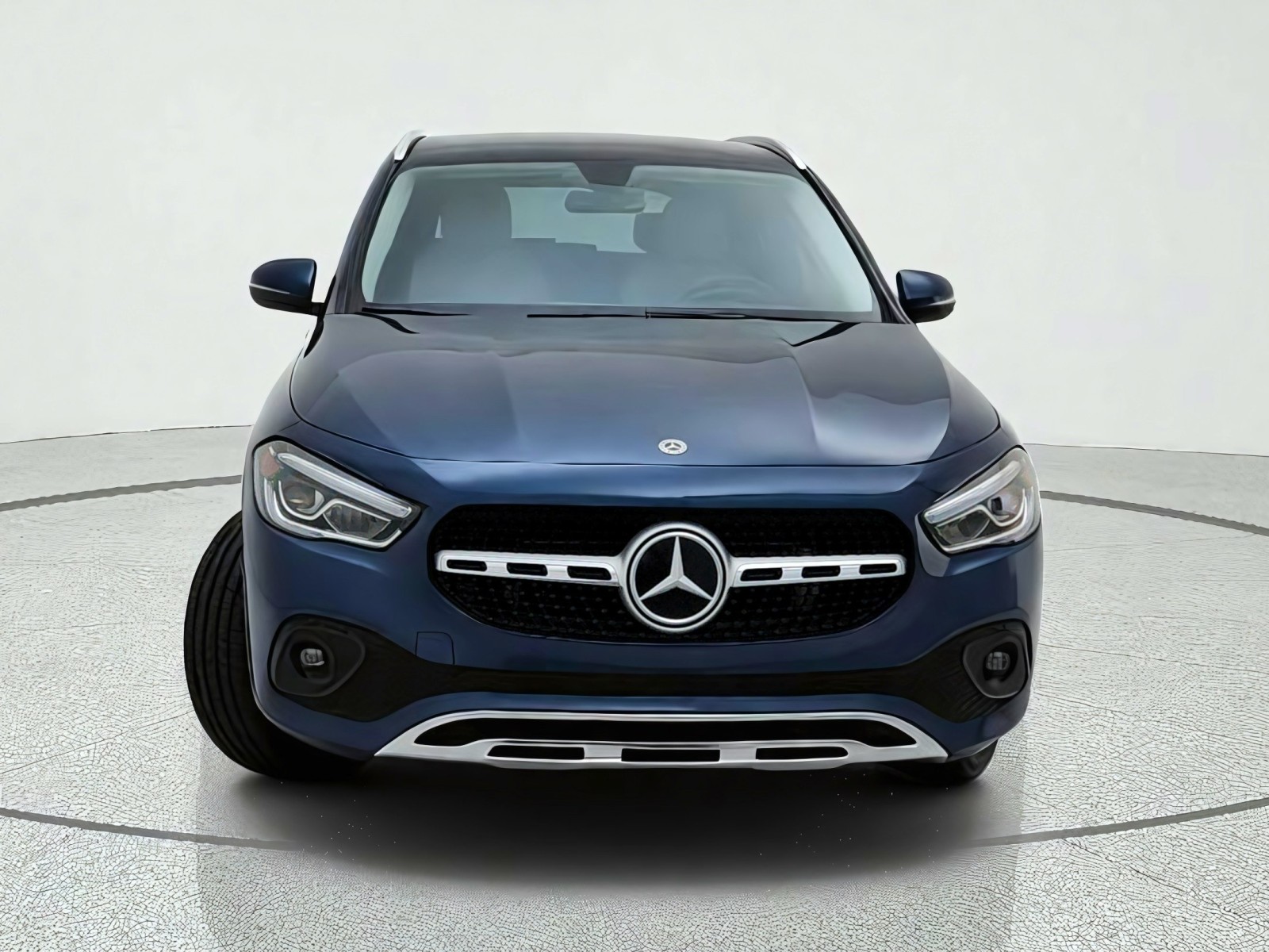Used 2021 Denim Blue Metallic Mercedes-Benz GLA 250 image 3