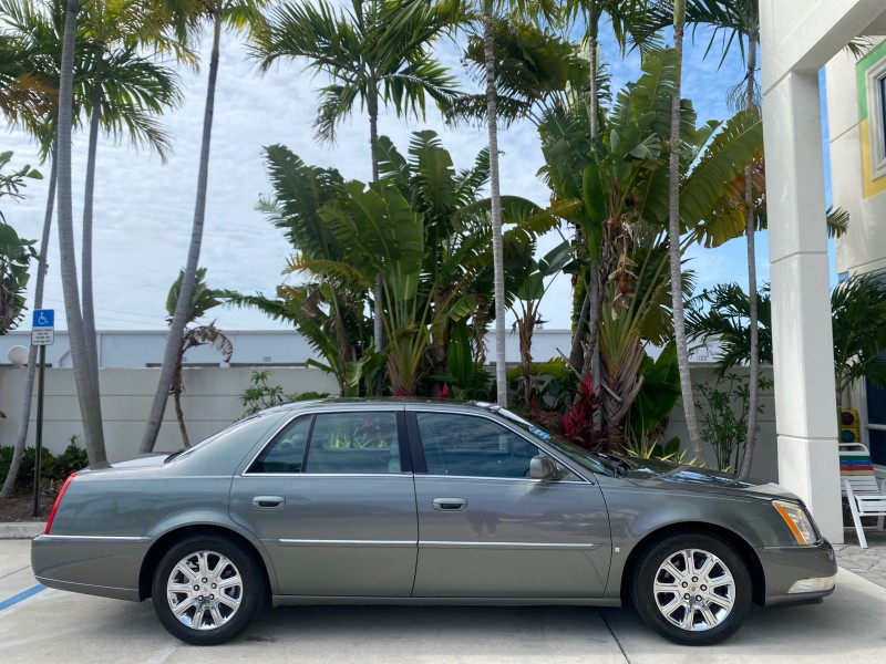 2008 Cadillac DTS LOW MILES 41,600 w/1SC in , 