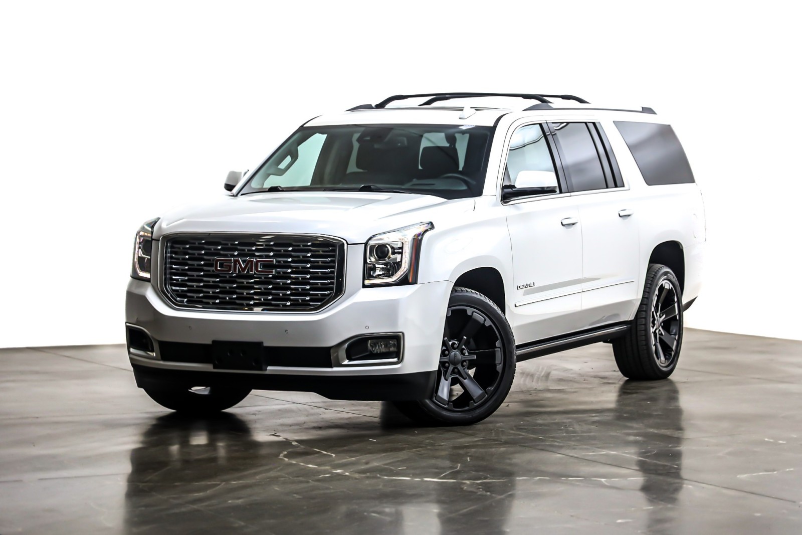 2020 GMC Yukon XL Denali's photo