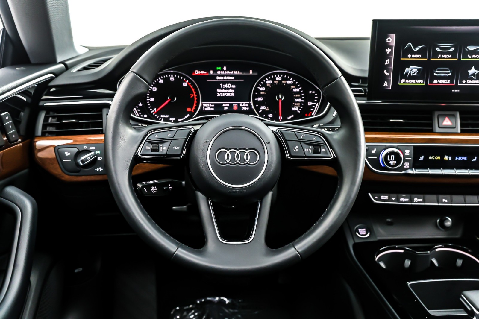 Used 2023 Florett Silver Metallic Audi Premium 40 TFSI quattro image 18