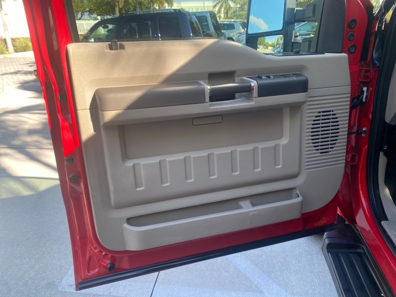 2008 Ford Super Duty F-350 DRW XL LOW MILES 43,076 4WD in ,