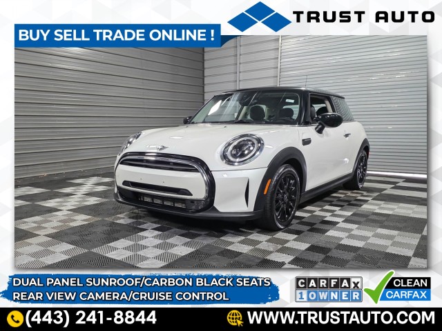 Nanuq White Metallic 2023 MINI Cooper 2-Door Hatchback FWD Hatchback Front-Wheel Drive 7-Speed Dual Clutch