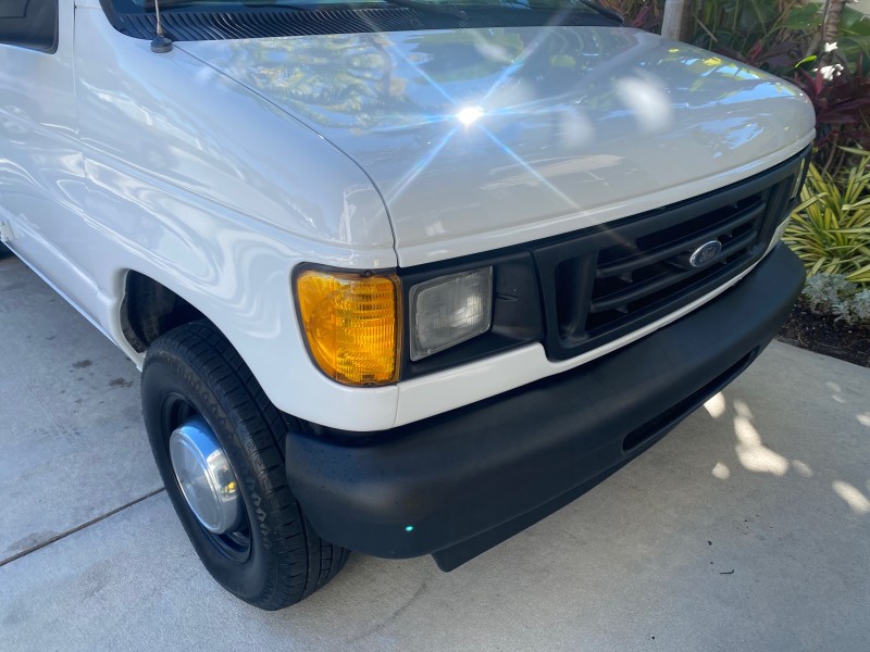 2003 Ford Econoline Cargo Van E 250 SUPER CARGO LOW MILES 67,419 in , 