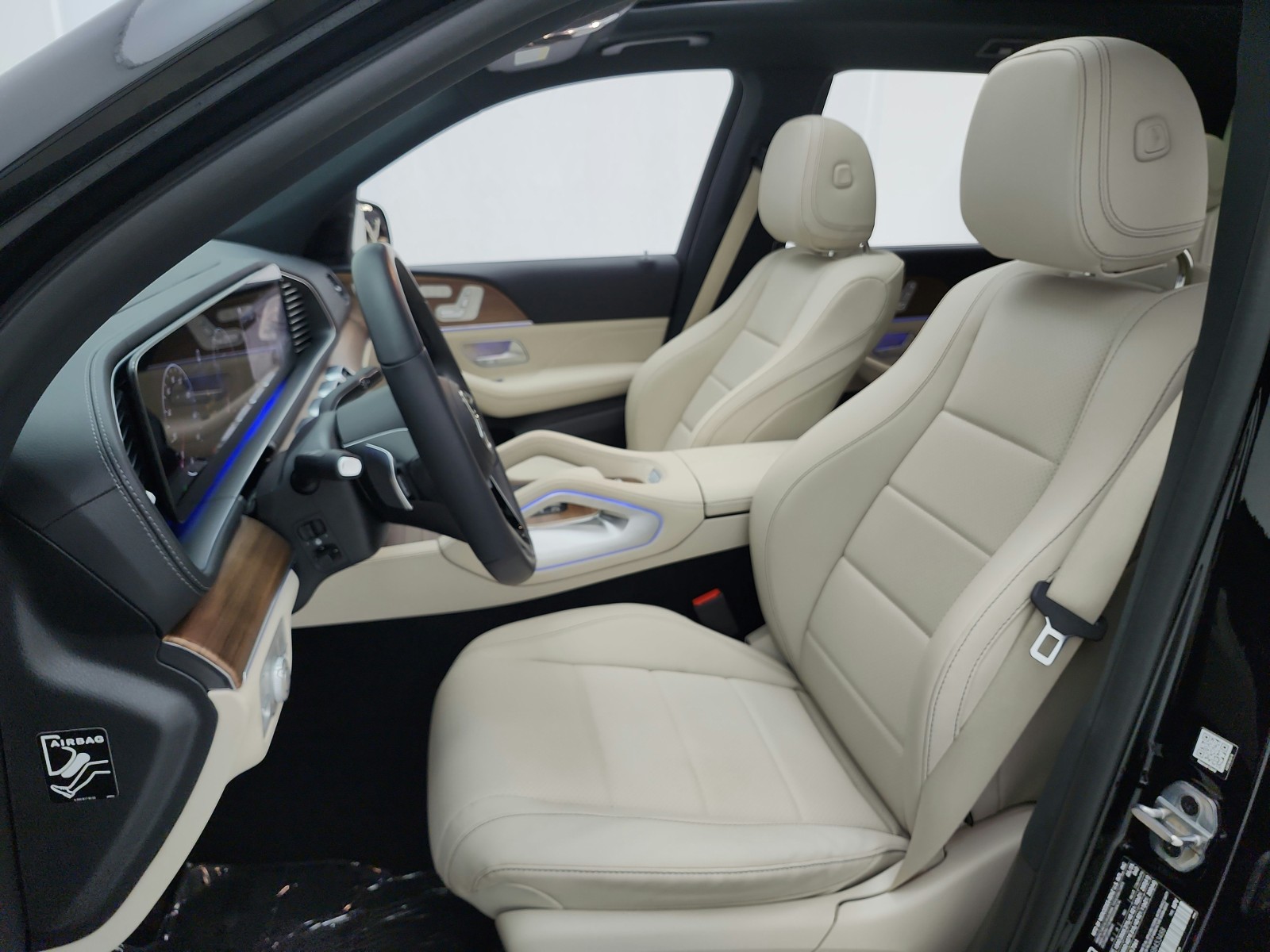 Certified Used 2025 Black Mercedes-Benz GLS 450 4MATIC® SUV image 10