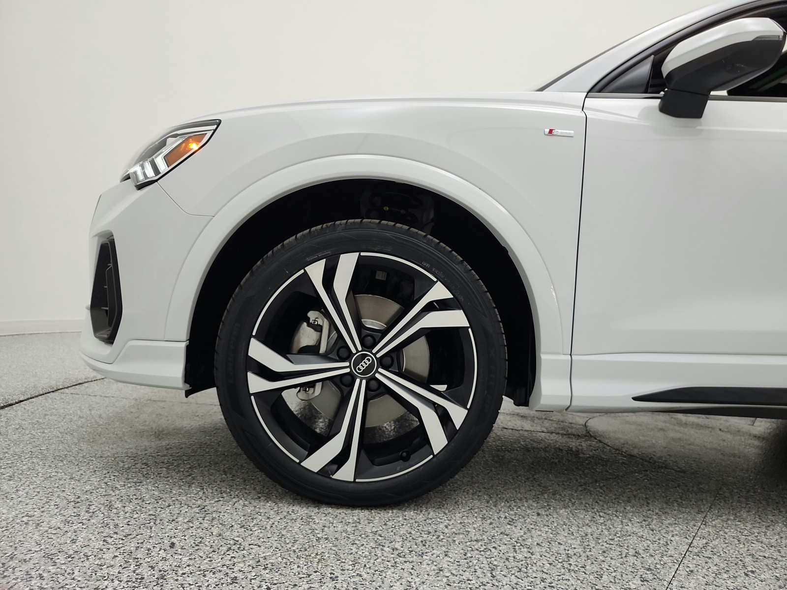 Used 2023 Glacier White Metallic Audi S line Premium Plus image 18