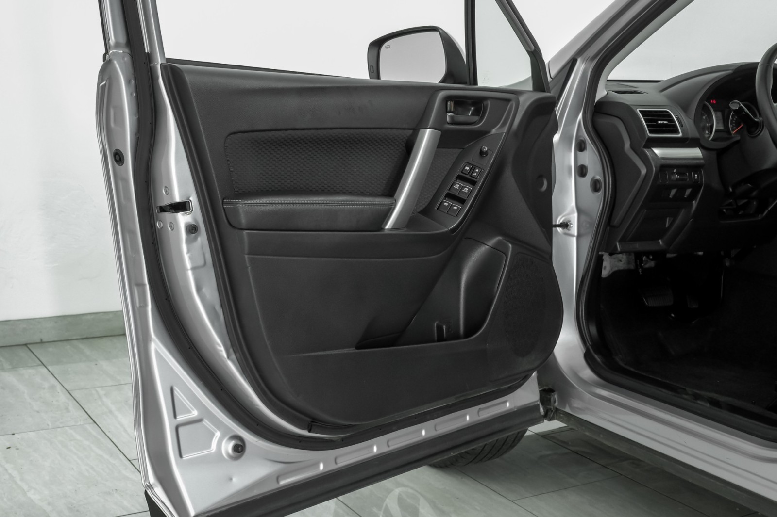 2018 Subaru Forester 2.5i PREMIUM AWD AUTOMATIC SUNROOF HEATED SEATS RE 43