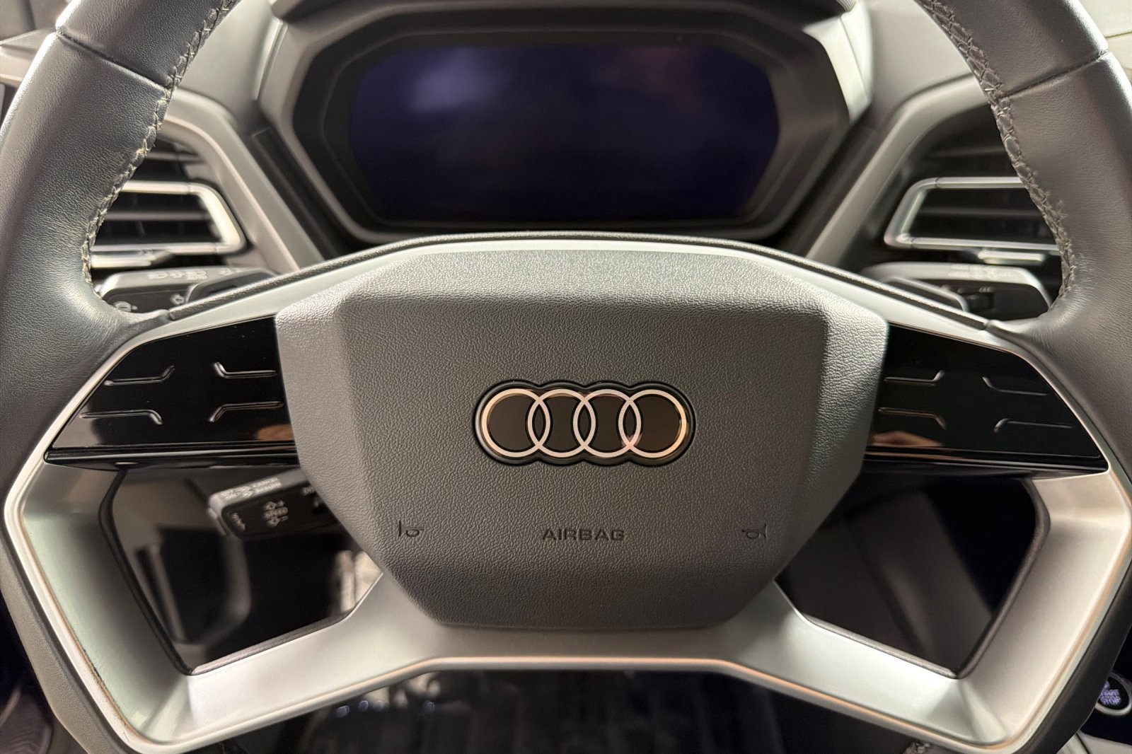 Used 2023 Navarra Blue Metallic Audi Premium Plus 40 RWD image 22