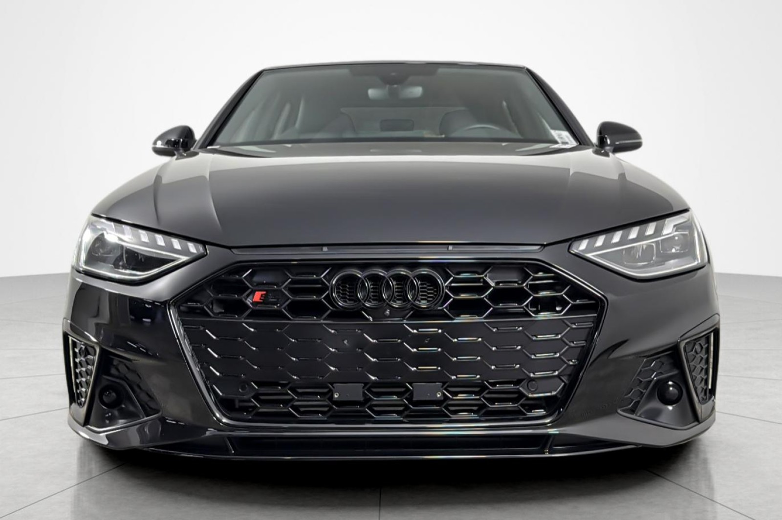 Used 2022 Mythos Black Metallic Audi Premium Plus 3.0 TFSI quattro image 8