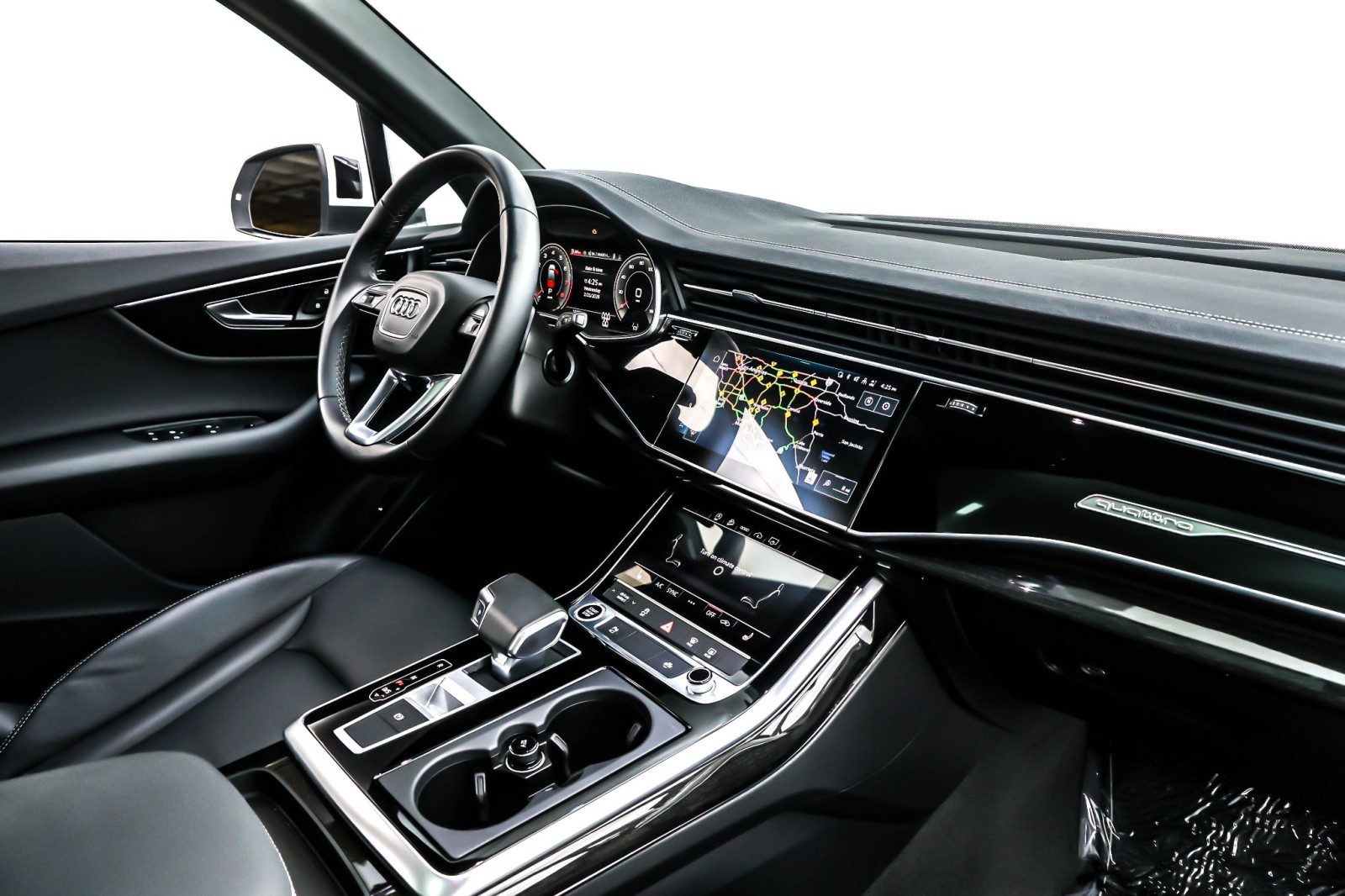 Used 2025 Glacier White Metallic Audi Premium 45 TFSI quattro image 17