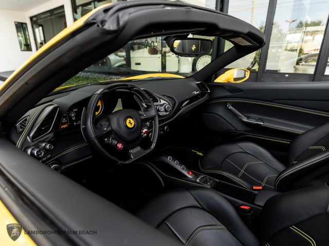 Ferrari 488 Spider