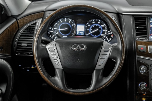 2017 INFINITI QX80 Limited 16