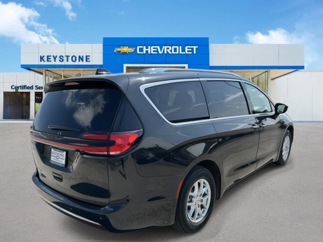 2021 Chrysler Pacifica Touring L 3