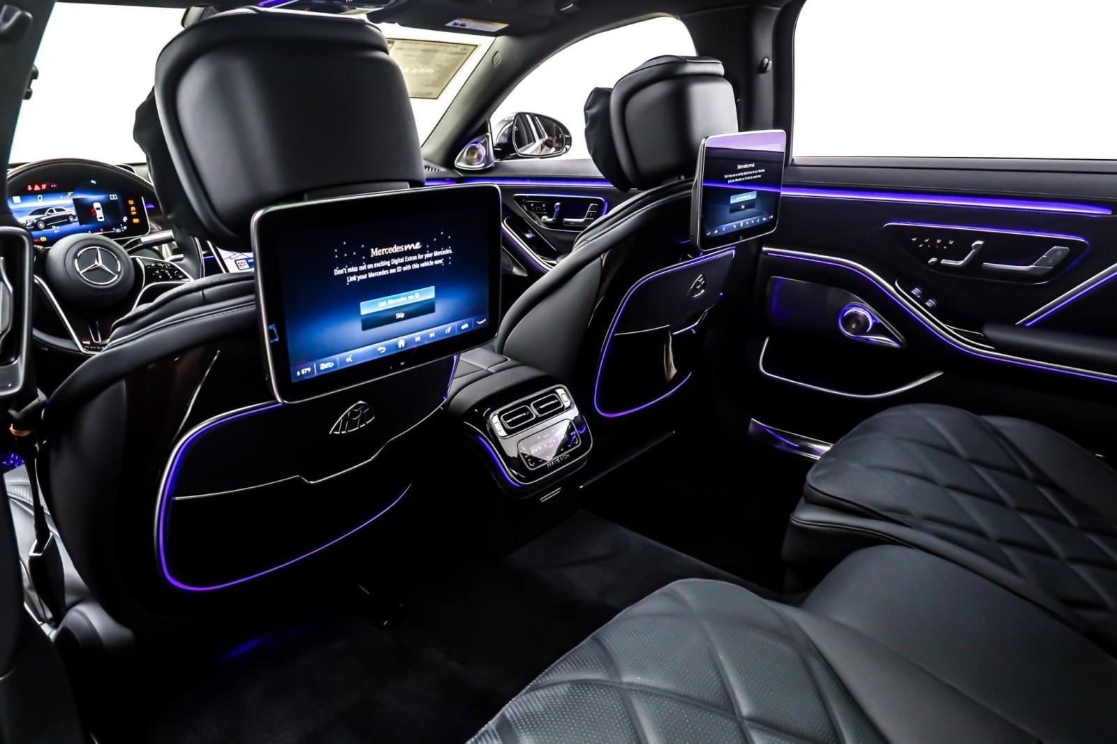 New 2026 Obsidian Black Metallic Mercedes-Benz Maybach S 680 image 14