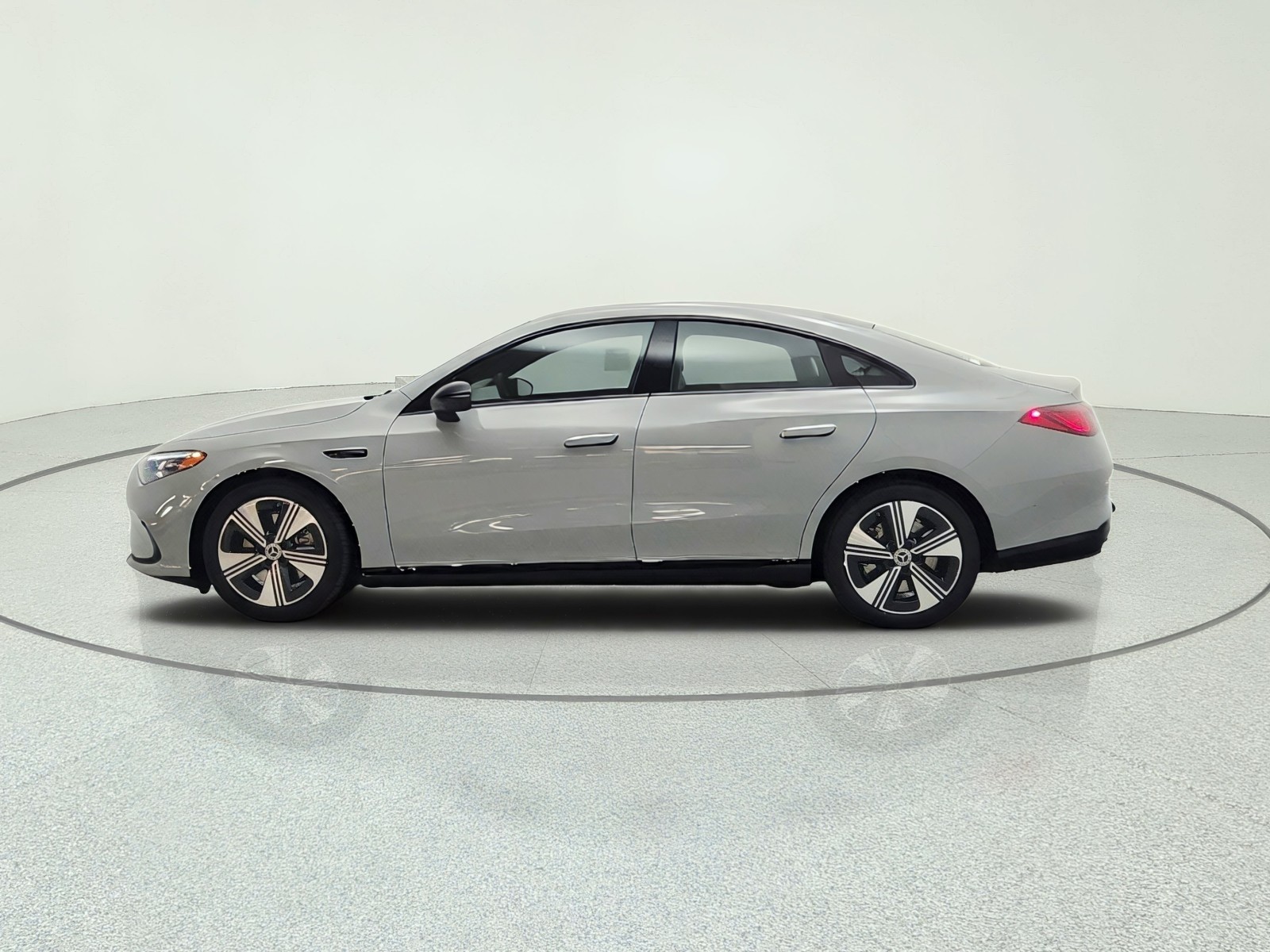 New 2027 MANUFAKTUR Alpine Grey Mercedes-Benz CLA 250+ Electric RWD image 8