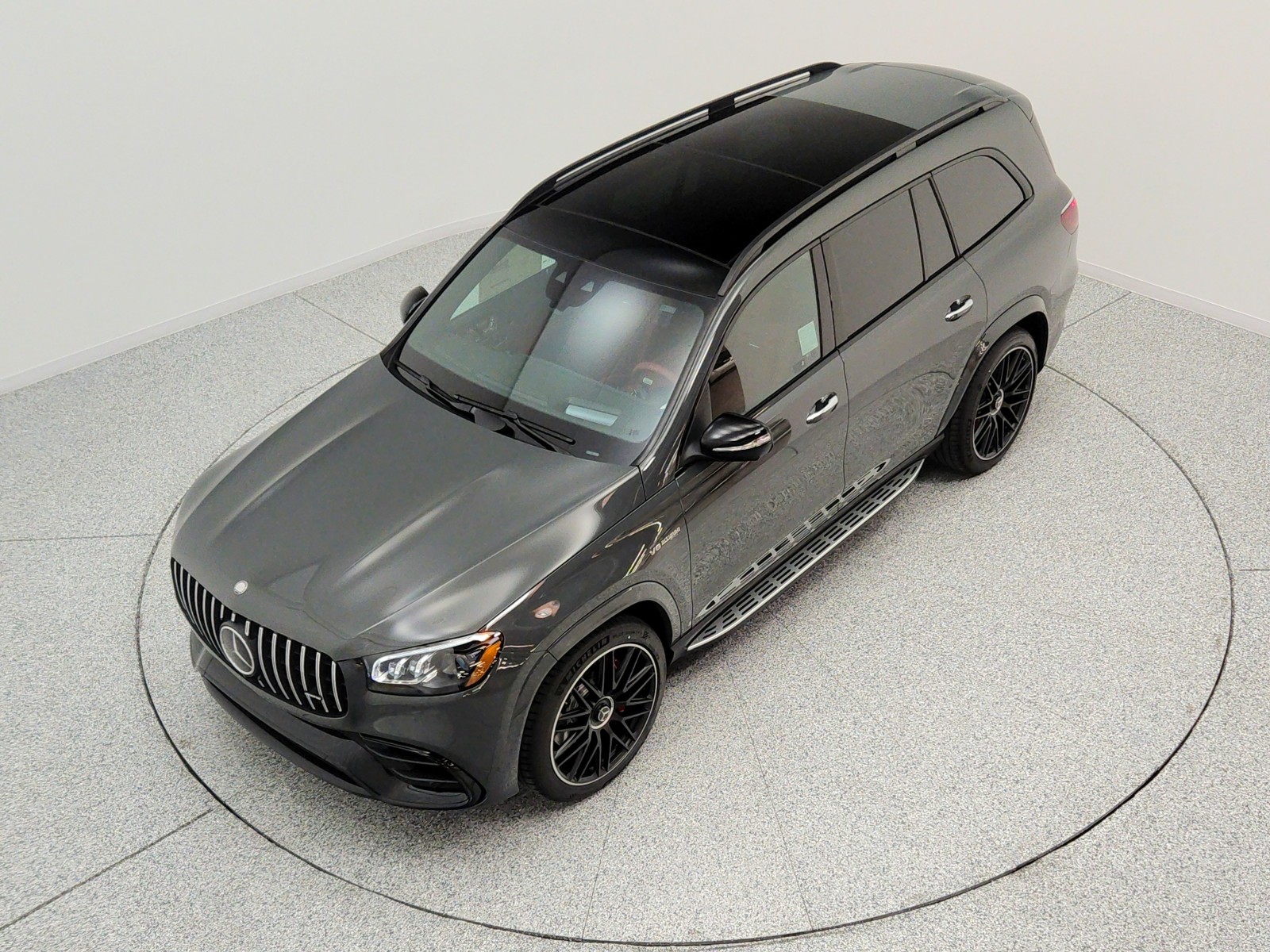 New 2026 MANUFAKTUR Signature Silicon Grey Mercedes-Benz AMG® GLS 63 4MATIC+ SUV image 16
