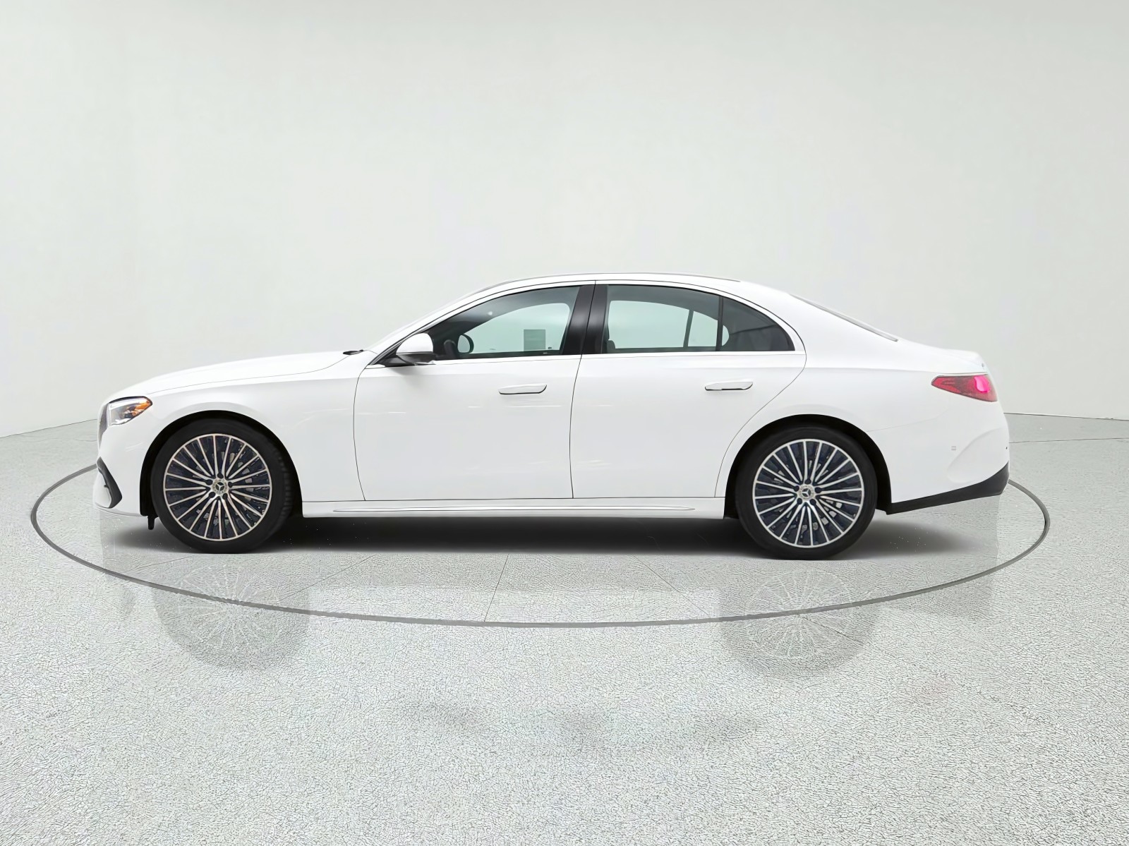 New 2027 Polar White Mercedes-Benz E 350 RWD Sedan image 8