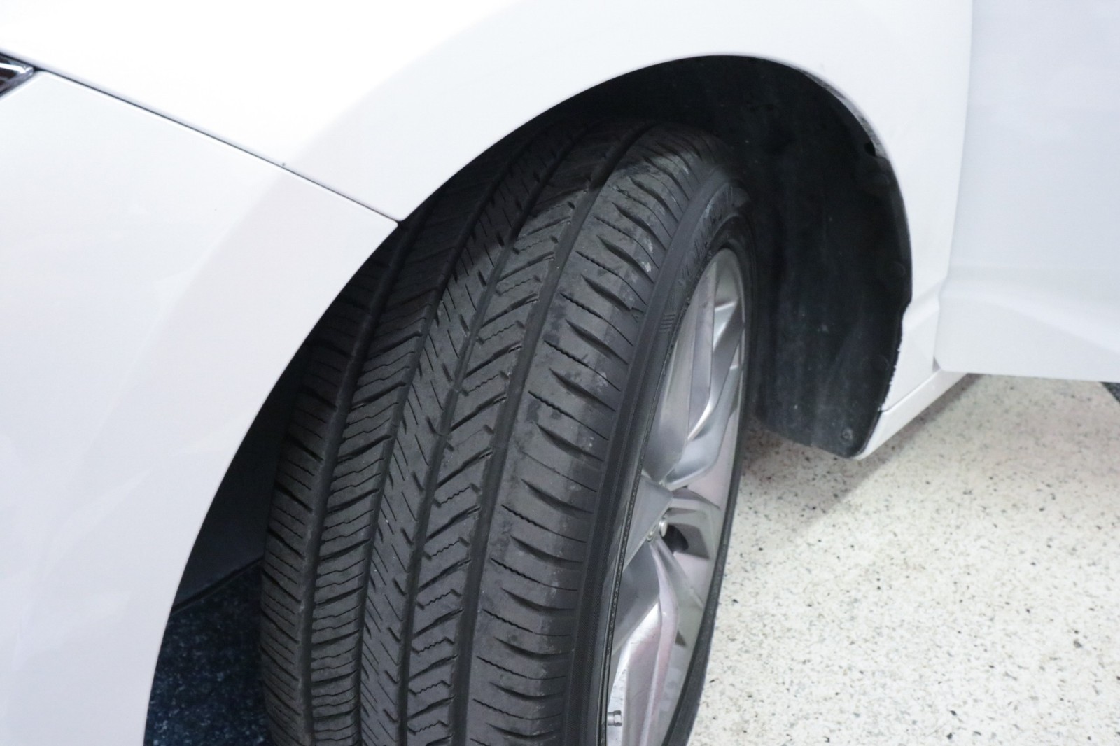 Used Car 2021 Toyota Avalon  Hybrid Xle For Sale Under $30,000 In Austin, Texas